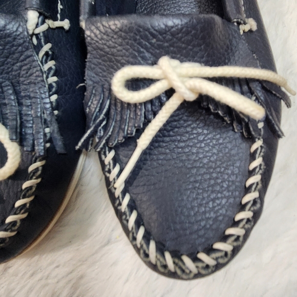 Minnetonka Leather Moccasins - Picture 4 of 12